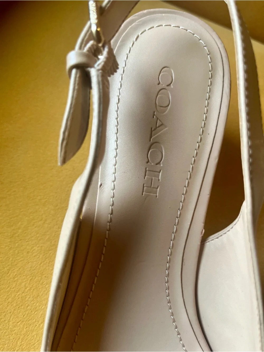 Coach Cream & Black Slingback Heels – Size 9.5 – Elegant & Classic